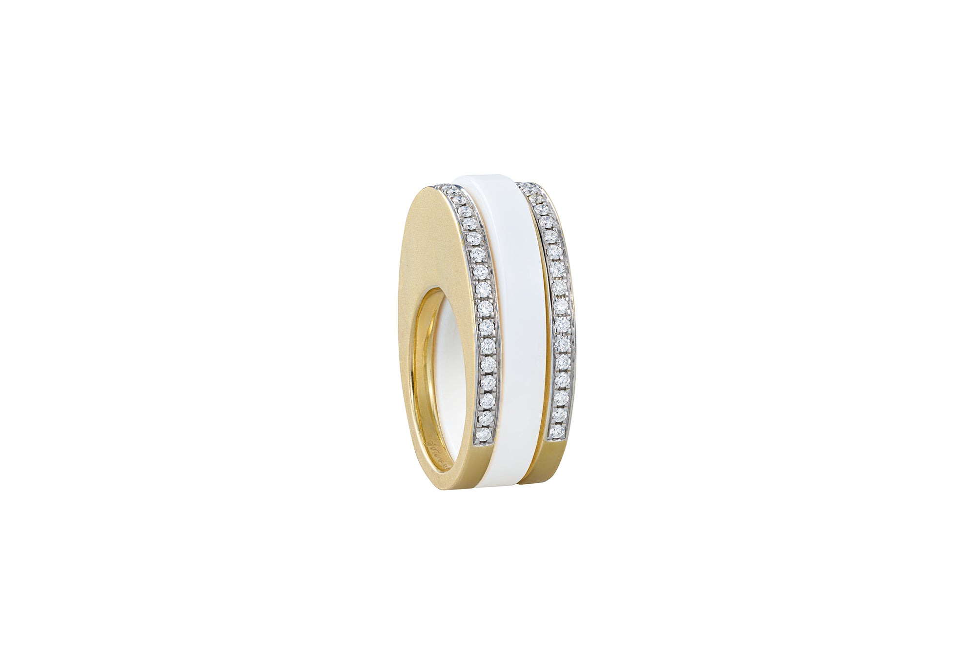 Egg Ring Yellow Gold White Agate with Diamonds