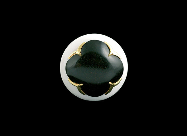 Gothic Ring White Agate / Onyx